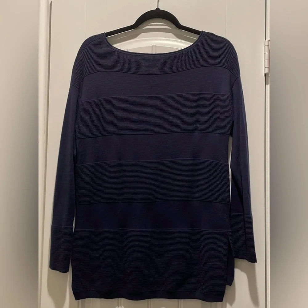 Romeo & Juliet Women’s Knit Sweater Medium Blue Cashmere Blend Contemporary